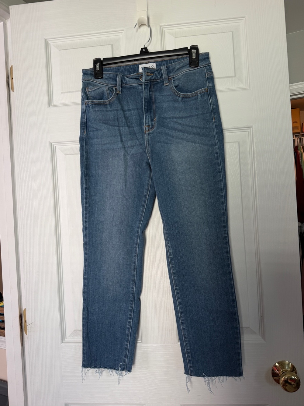 Cello Mid-Rise Cropped Straight-Leg Blue Jeans